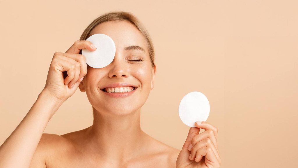 Rutina de limpieza facial para el cuidado diario de lapiel
